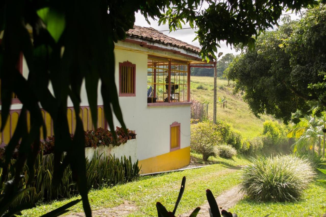 Finca Cafetera En El Quindio Quimbaya Exteriör bild